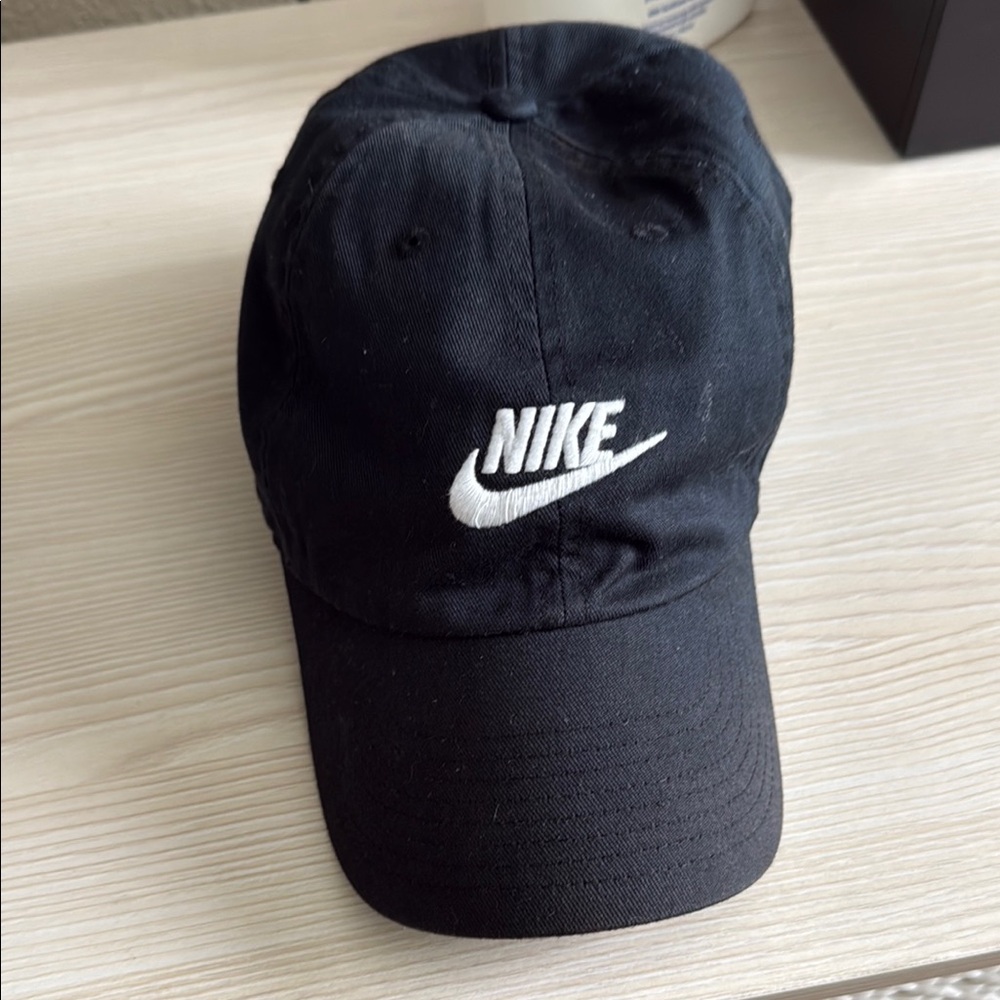 Nike Black Cap
